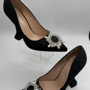 Tacones negros